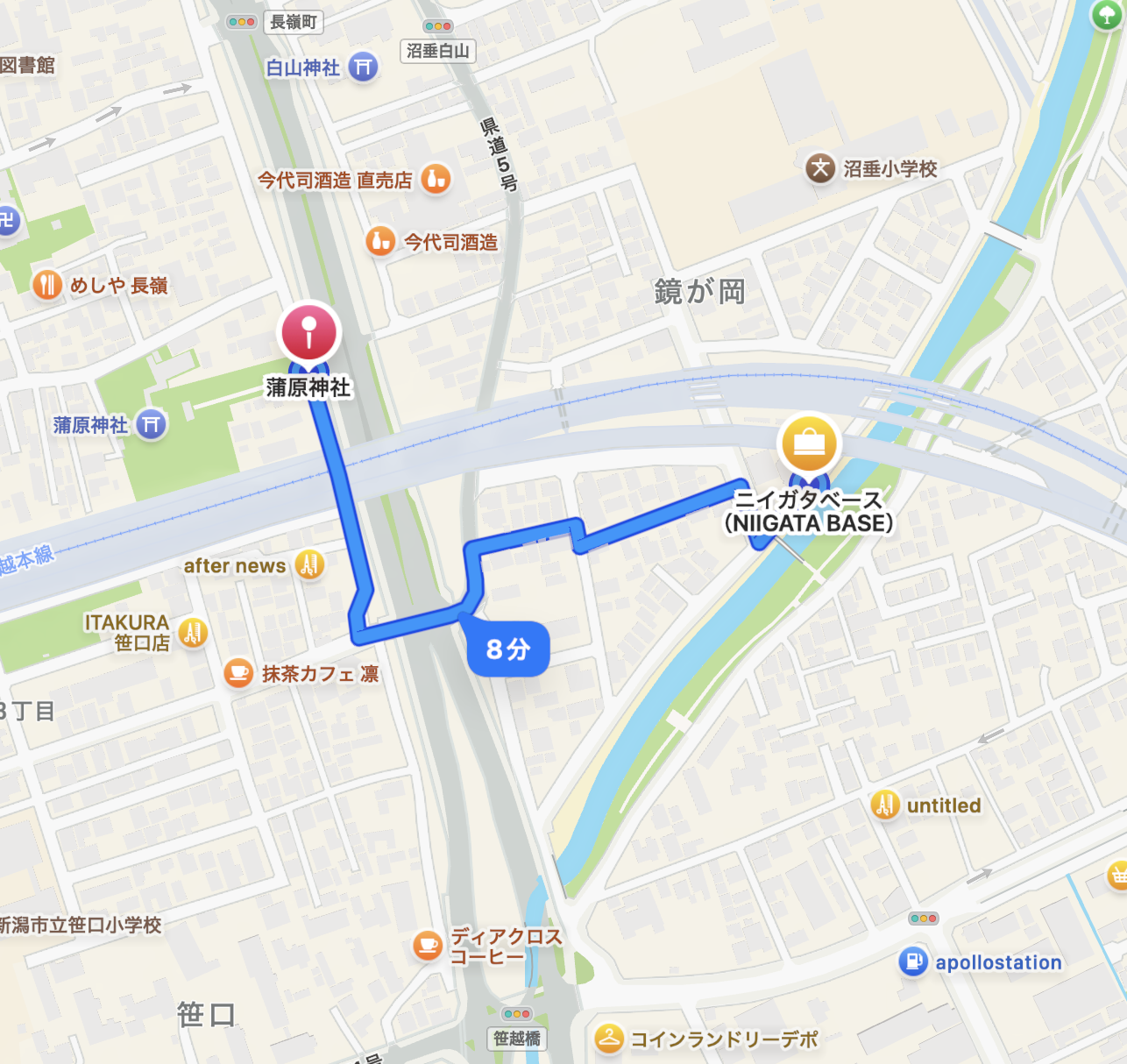 ニイガタベースから蒲原神社（蒲原まつり会場）までの徒歩ルートを示した地図。徒歩約8分